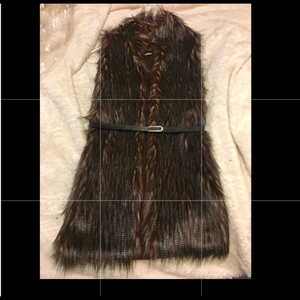 Fur Vest -BROWN-Sm
